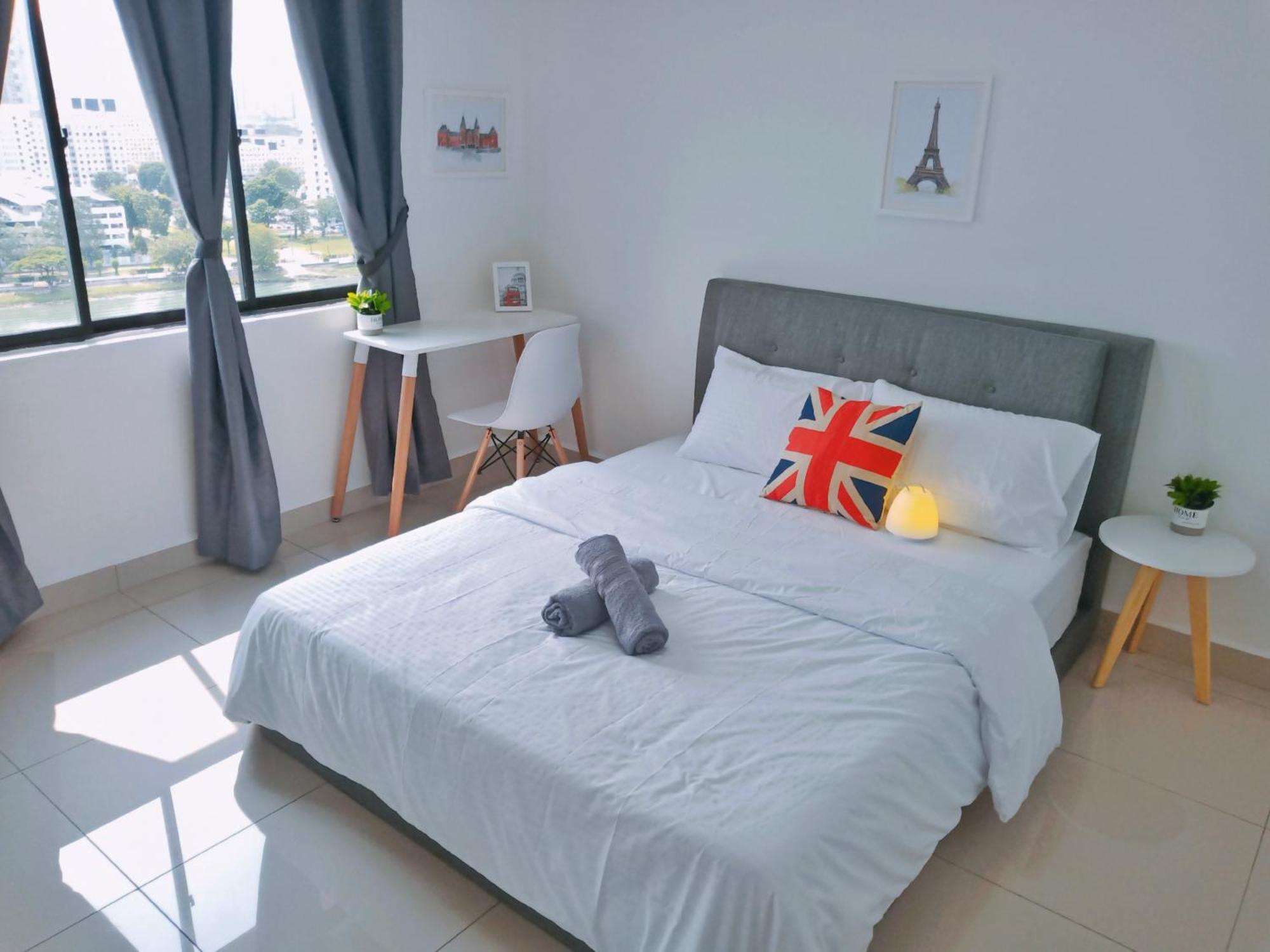 Apartment Georgetown, Up To 5 Pax, 2 Bedrooms, 1 Bathroom, 1 Car Park By Star George Town
