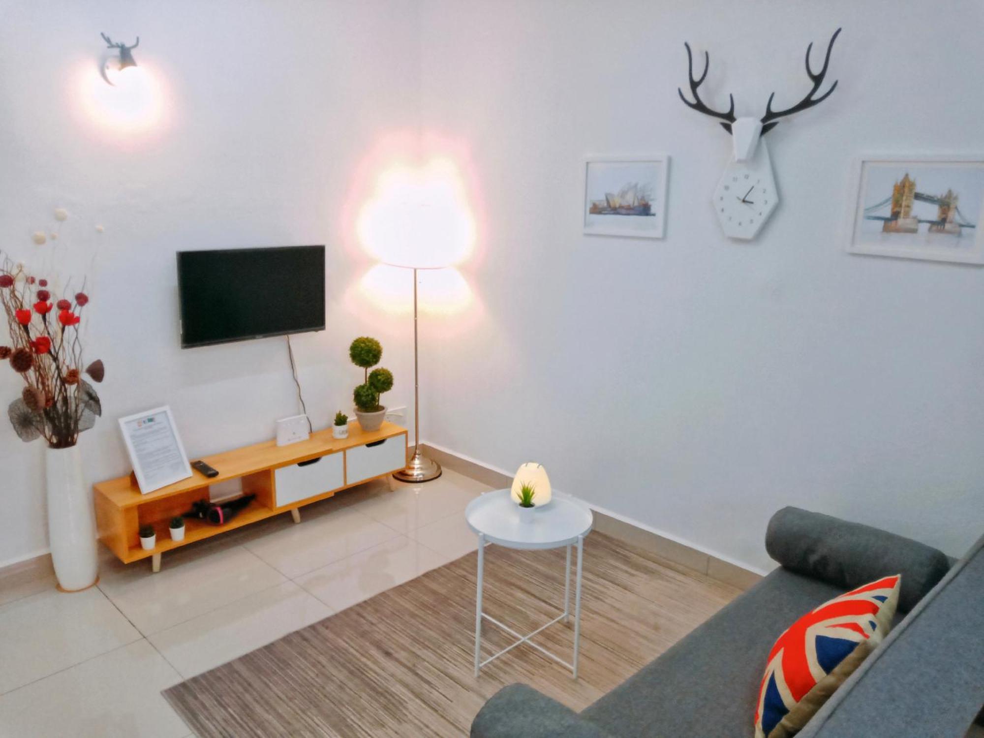 Apartment Georgetown, Up To 5 Pax, 2 Bedrooms, 1 Bathroom, 1 Car Park By Star